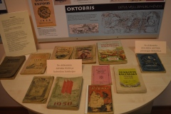 No Aivara Puzuļa kalendāru kolekcijas